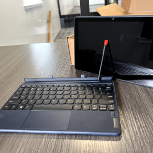 Nb+Tablet Lenovo 10W 82ST0009 SnapDragon 7C G2 8Gb 128Gb SSD Win11Pro 10,1" Touch | Grade A+ |Lenovo Certified Refurbished. - Image 3